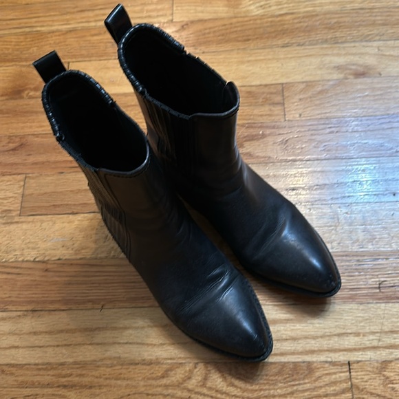 *Pre-loved* - ‘Anouck’ Chelsea Boots - Black - Picture 3 of 6